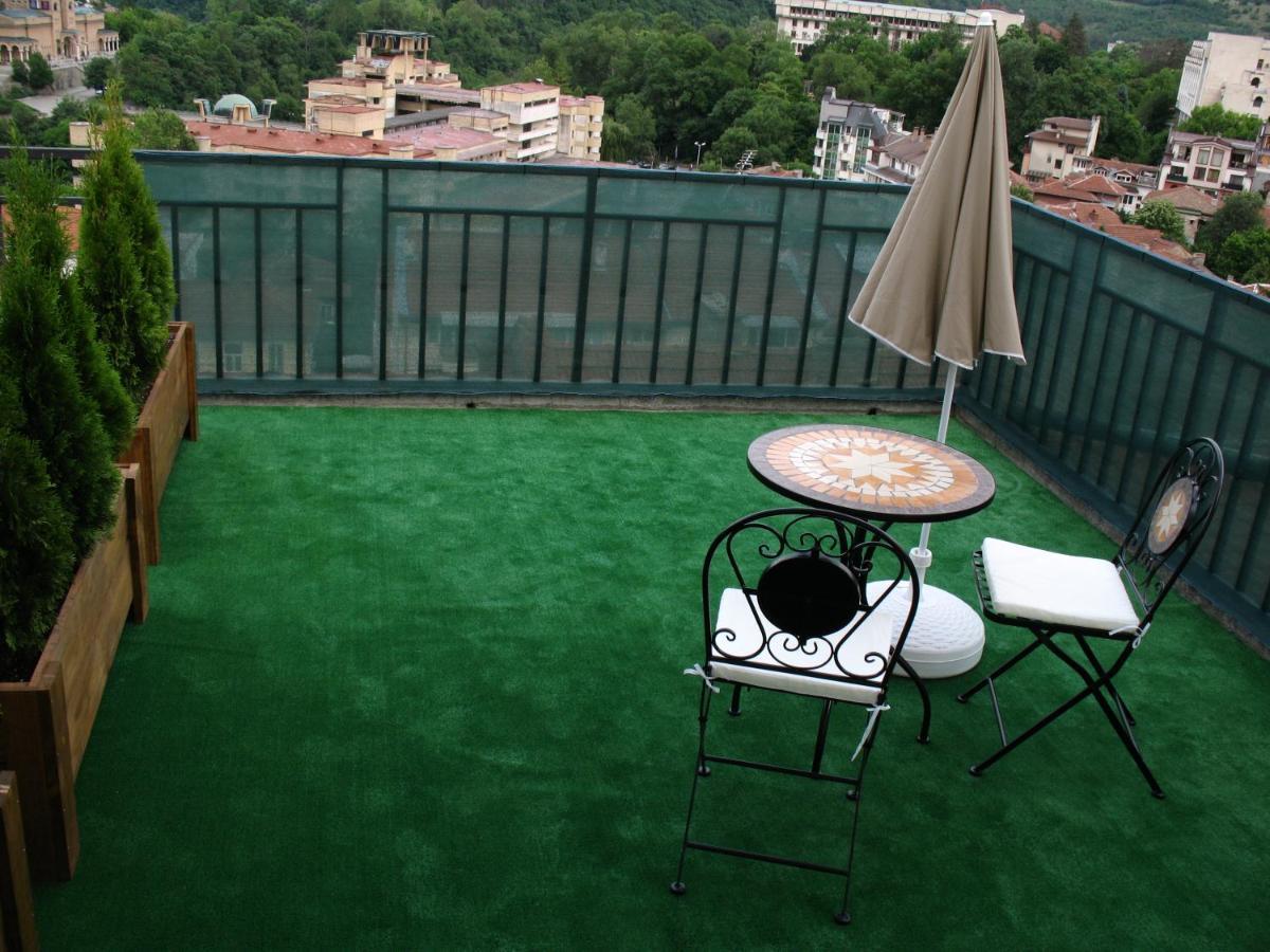 Appartement Leon Rent Studio 8 à Veliko Tarnovo Extérieur photo