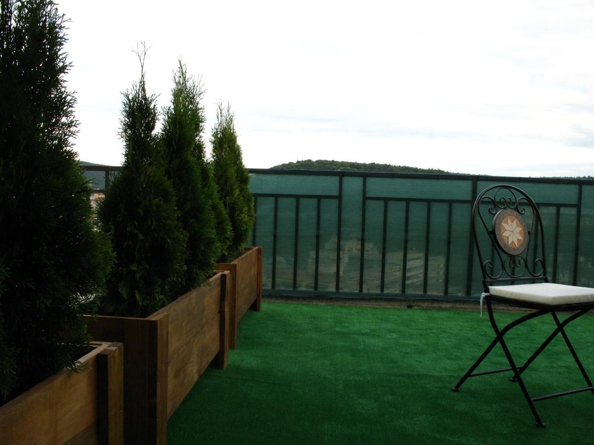 Appartement Leon Rent Studio 8 à Veliko Tarnovo Extérieur photo