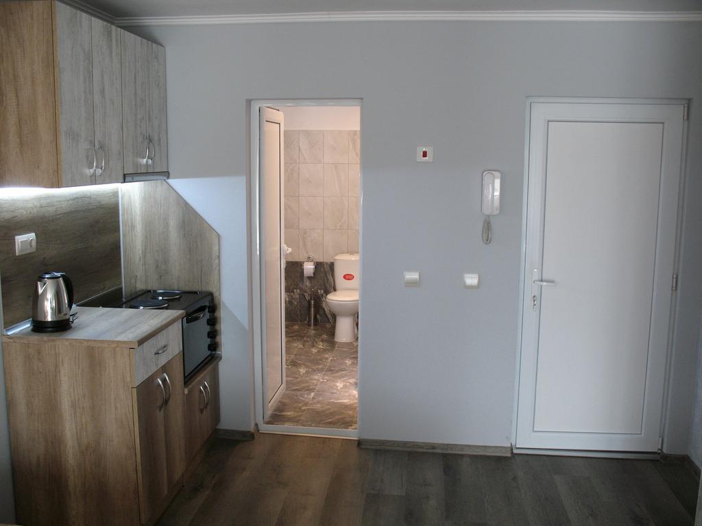 Appartement Leon Rent Studio 8 à Veliko Tarnovo Extérieur photo