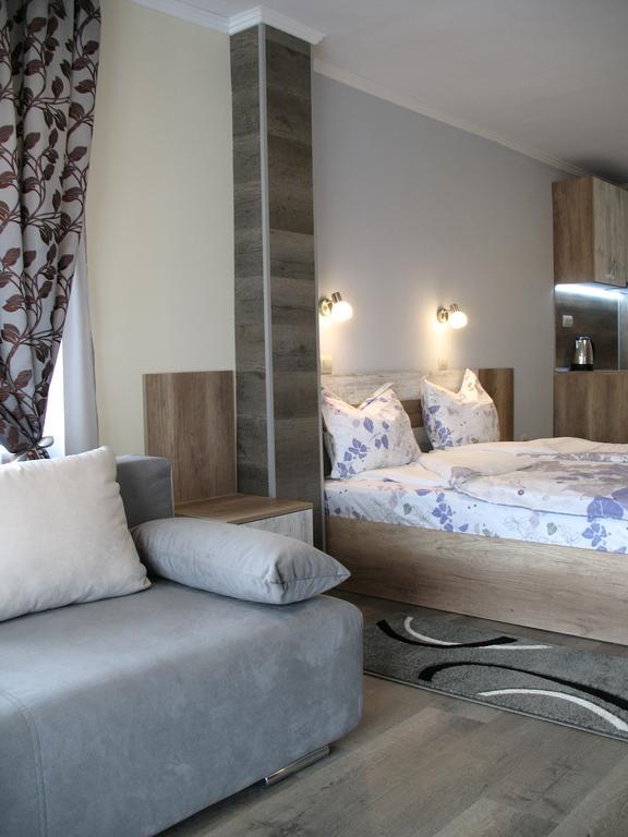 Appartement Leon Rent Studio 8 à Veliko Tarnovo Extérieur photo